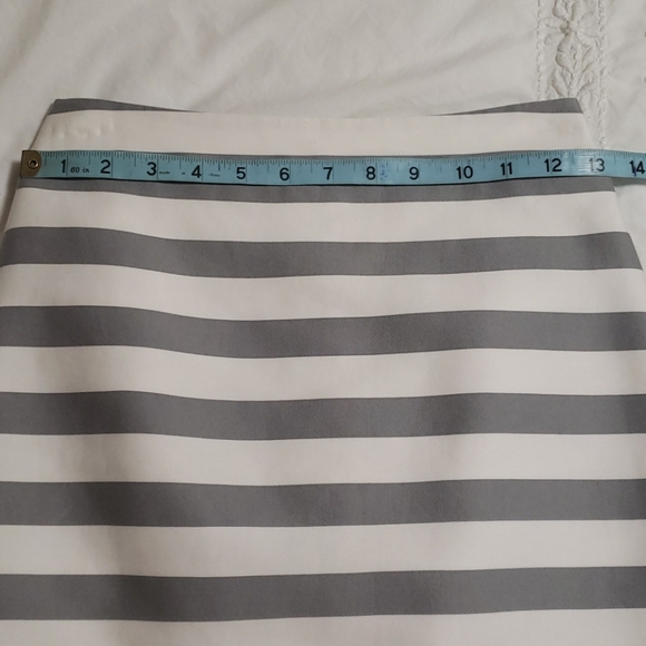 Kate Spade stripe skirt - Picture 11 of 12